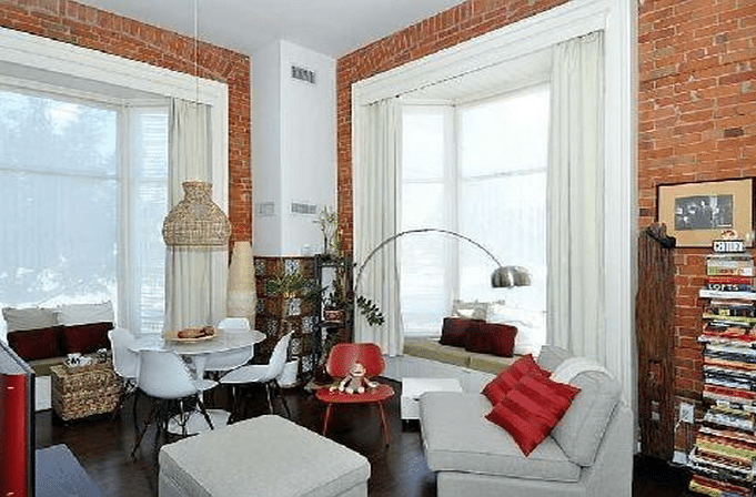 915 King Street West Unit 209 | $319,000