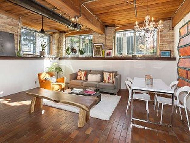 Noble Court Lofts | 24 Noble Street