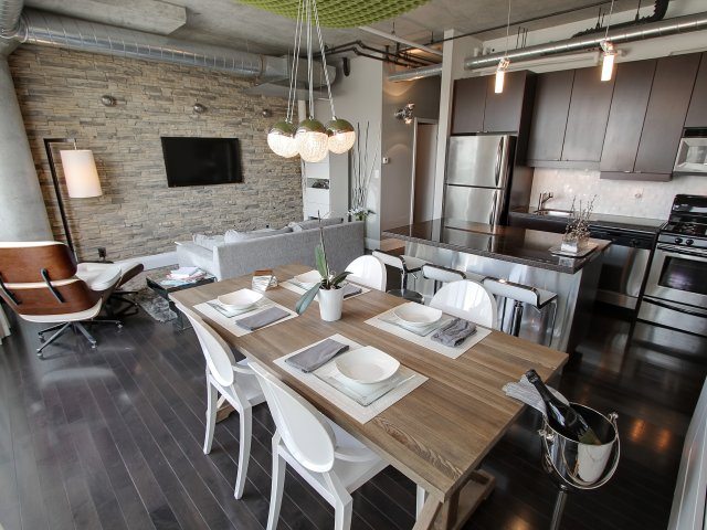 Executive Loft Lease in King West - 702-32 Stewart