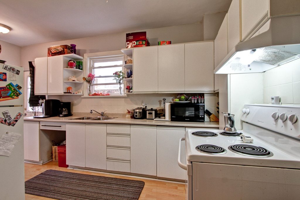For Sale 66 Montrose