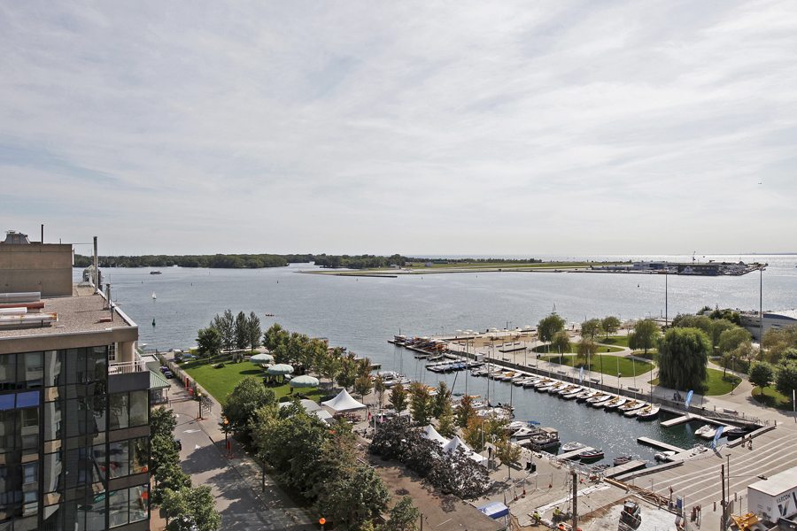Investment Condo For Sale Queens Quay