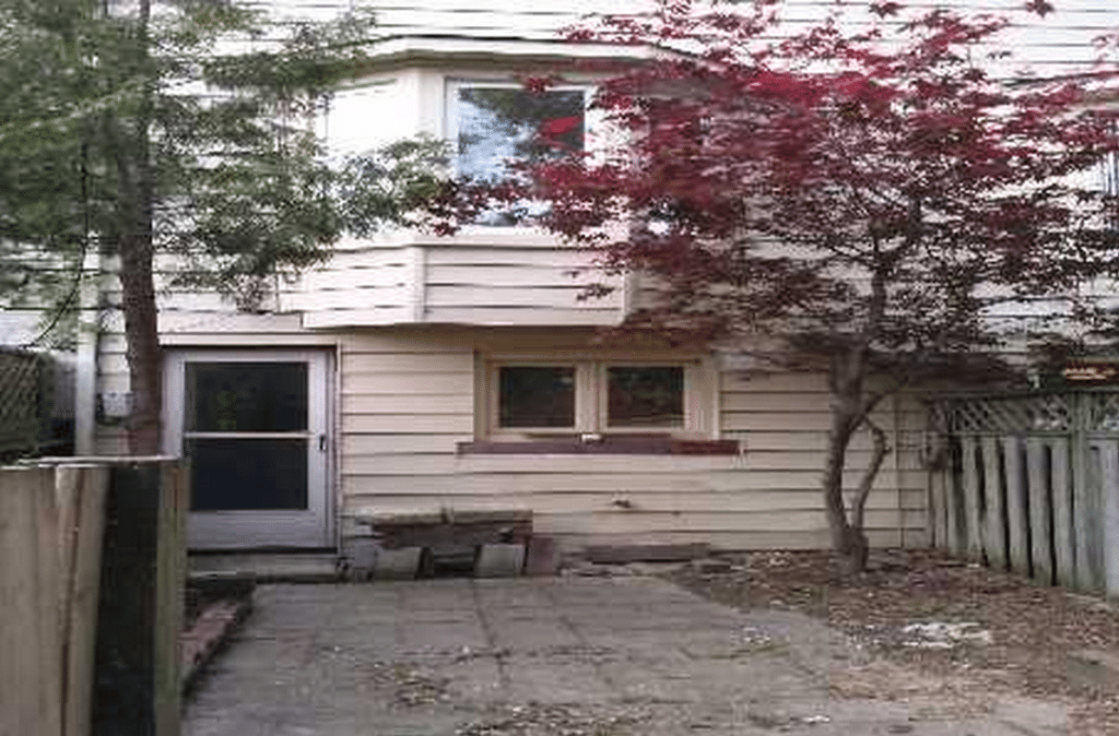 house in riverdale