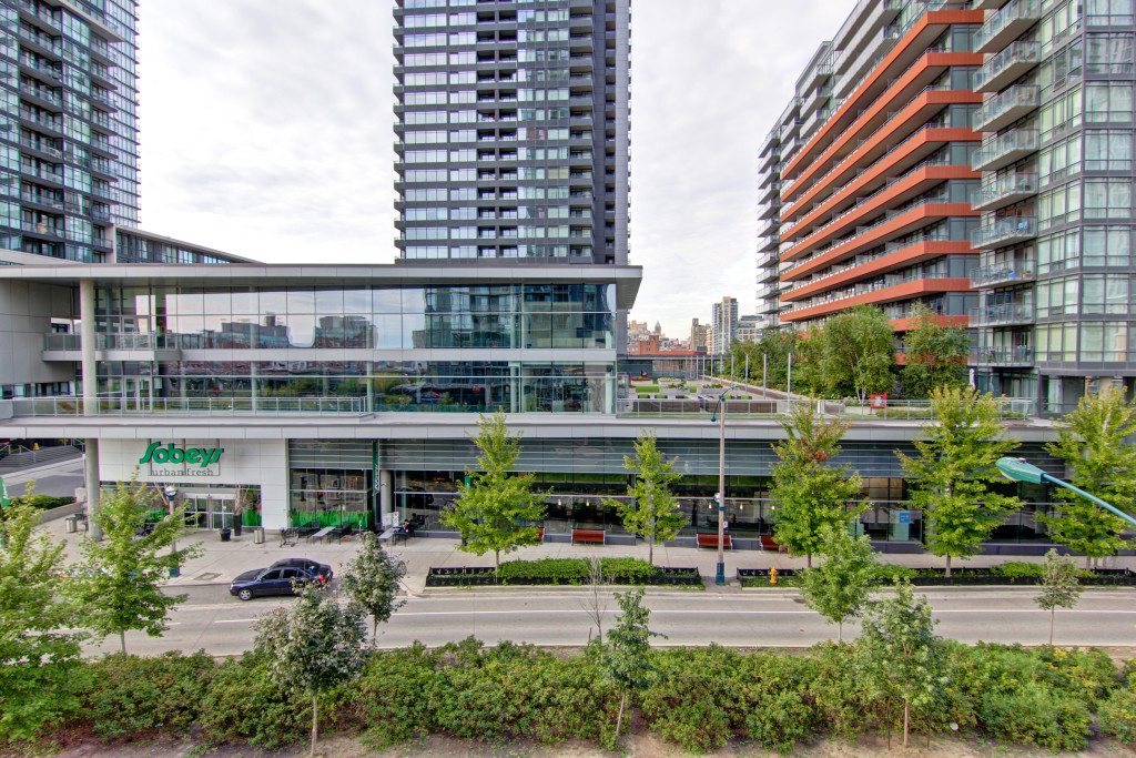 toronto condo for sale for first time buyer