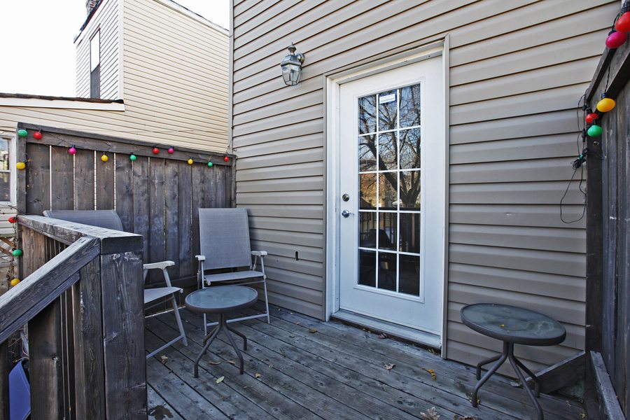 Exterior Back 10
