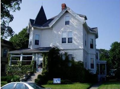 Lizzie Borden House - $625,000