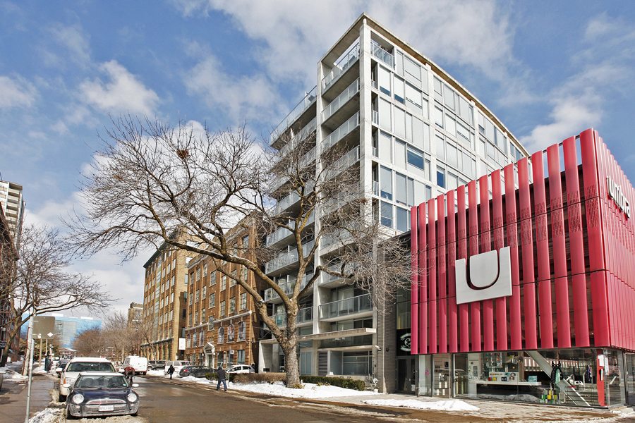 Exterior 3