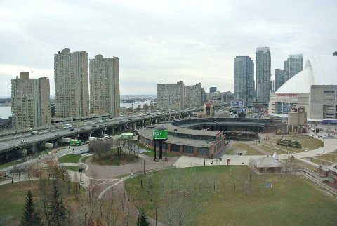51 Lower Simcoe 1609 - Condo Lease at the foot of CN Tower (8)