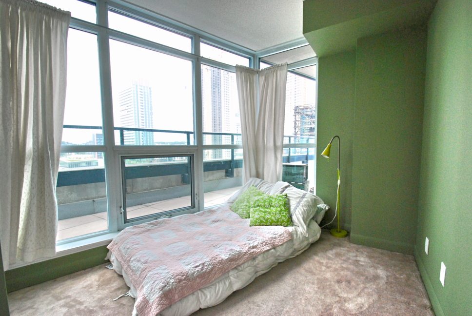 600 Fleet Street Toronto Malibu Condos 2 Bedroom 1