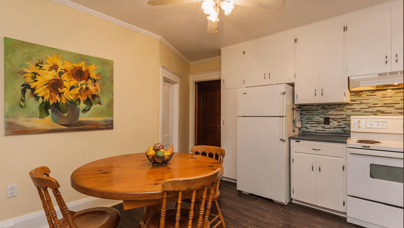 88 South Bonnington Toronto Kitchen 3