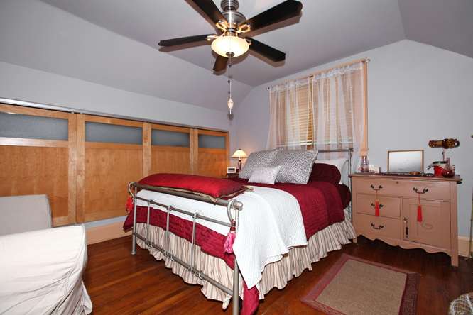 29 Glenora Ave Toronto House for Sale Bedroom