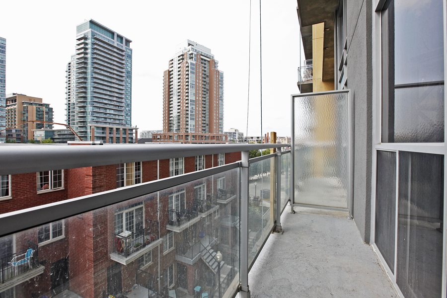 Electra Loft Toronto King Street West Loft Balcony