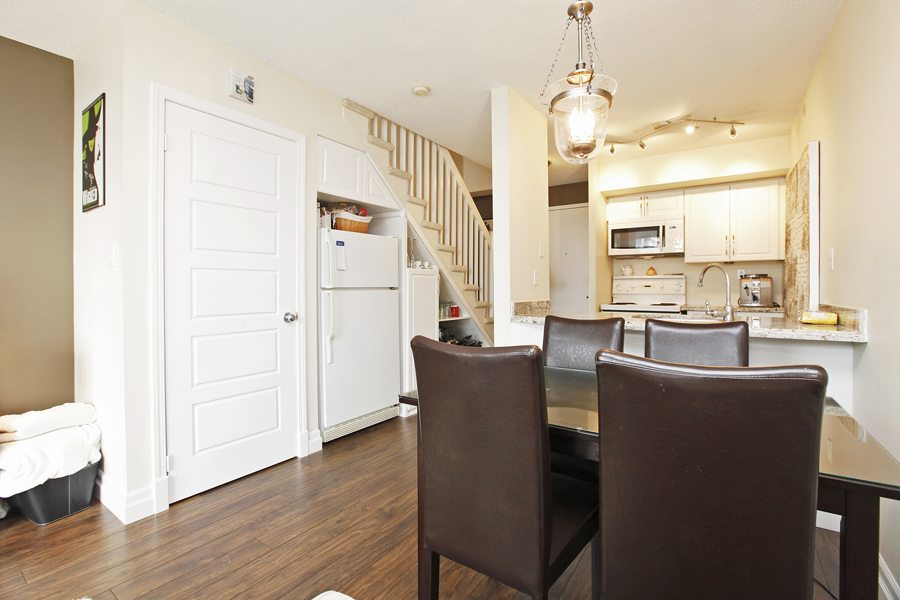 Electra Loft for Lease Toronto Dining Room