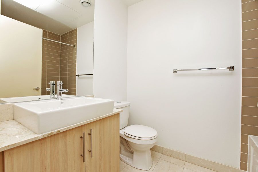 Maple Leaf Square Condo for Sale Bathroom