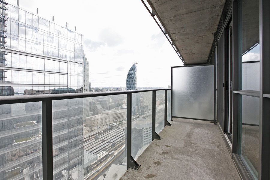 Maple Leaf Square Toronto Condo for rent balcony