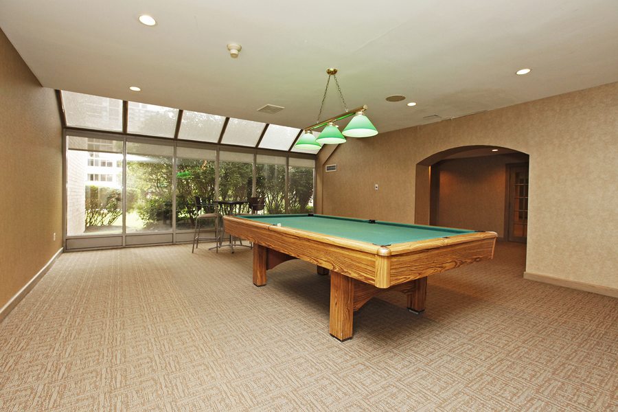 15 Maitland Place #809 Billiards Room