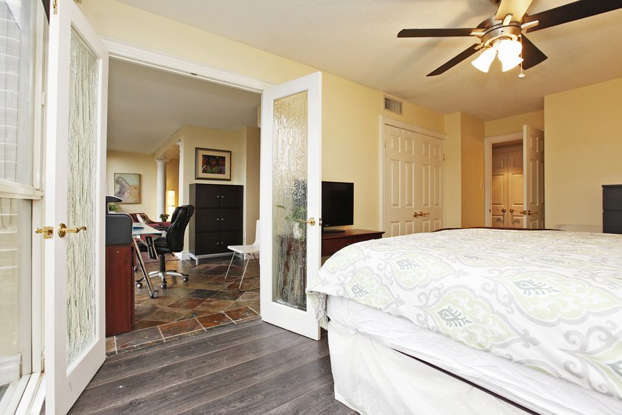15 Maitland Place #809 Condo for Sale Bedroom