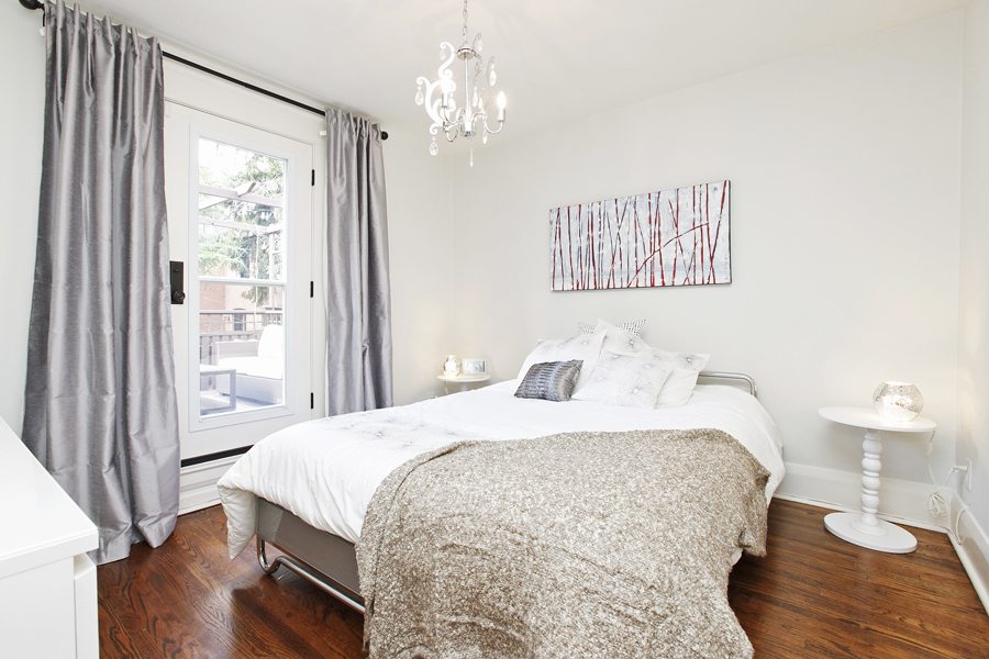 1712 Gerrard Street East Master