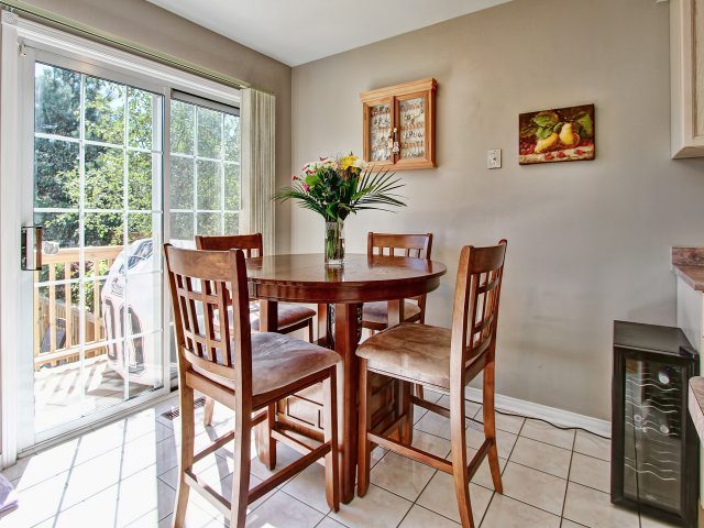 5430 Byford Place House for Sale Breakfast Nook