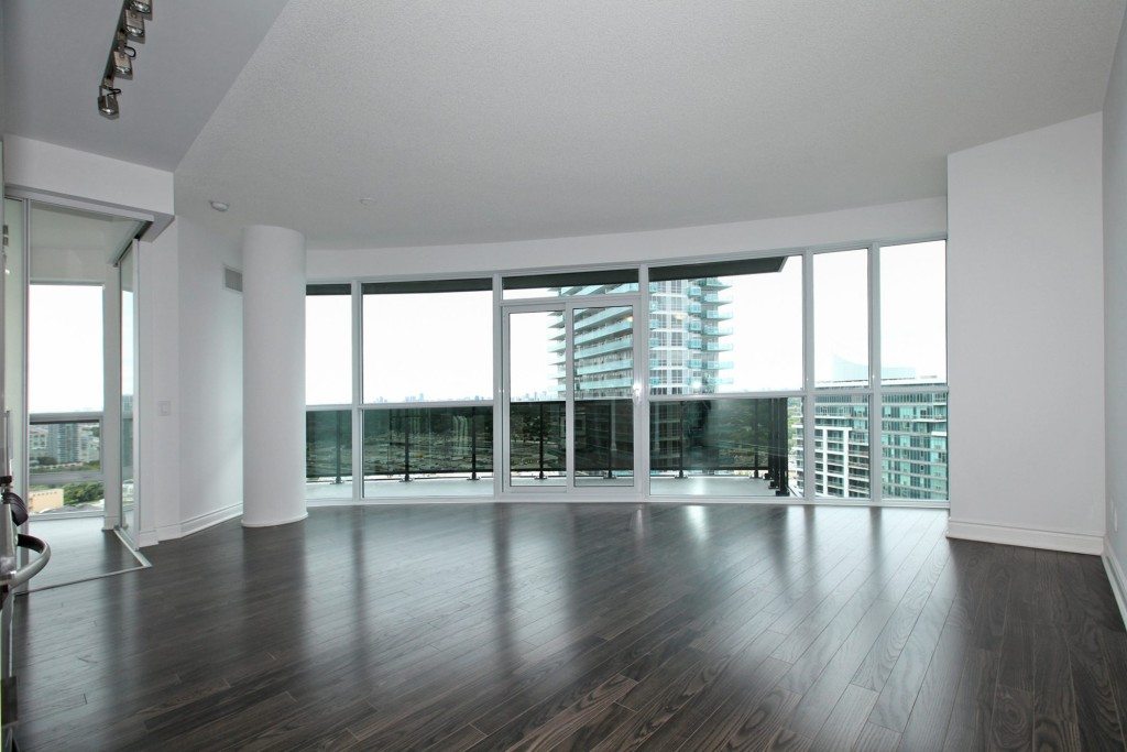 80 Marine Parade Drive 2606 Condo for Rent Open Concept Livingi