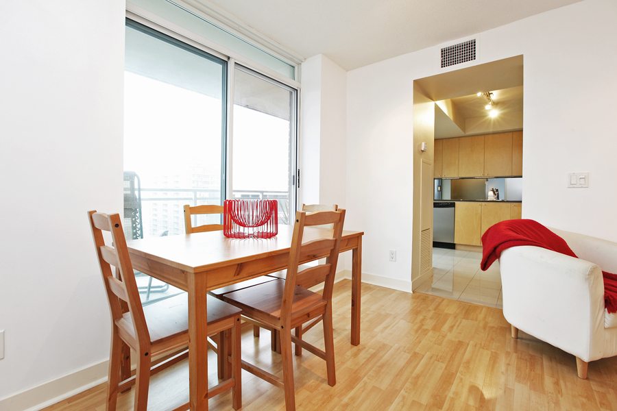 Battery Park Condo for Sale Dining Room
