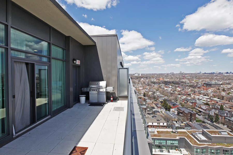 Bohemian Embassy Toronto Amentities Roof Top Terrace 1