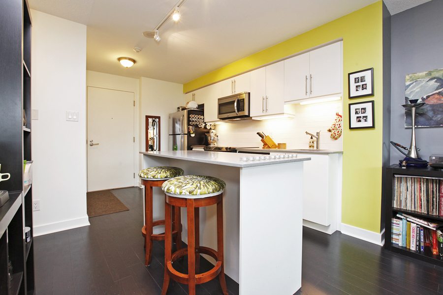 Bohemian Embassy Toronto Condo for Sale Kitchen 2