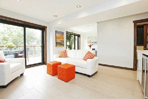 122 Mavety Street Sold By BREL (10)