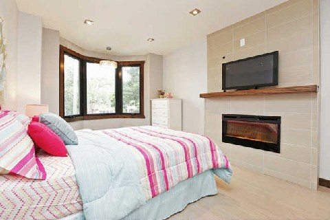 122 Mavety Street Sold By BREL (15)