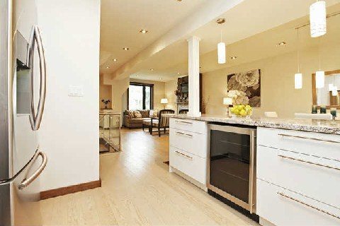 122 Mavety Street Sold By BREL (7)
