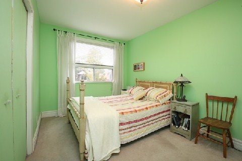 156 Bastedo Avenue Sold by BREL Master bedrrom