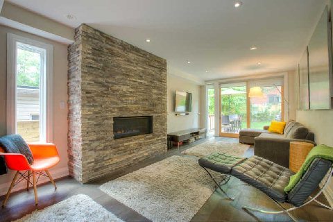 412 Rhodes Avenue Sold by BREL Living Room