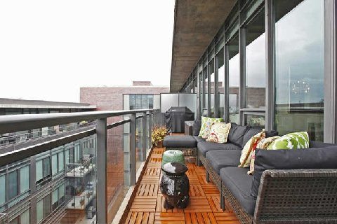 90 Broadview Ave Riverside Penthouse sold by BREL (13)