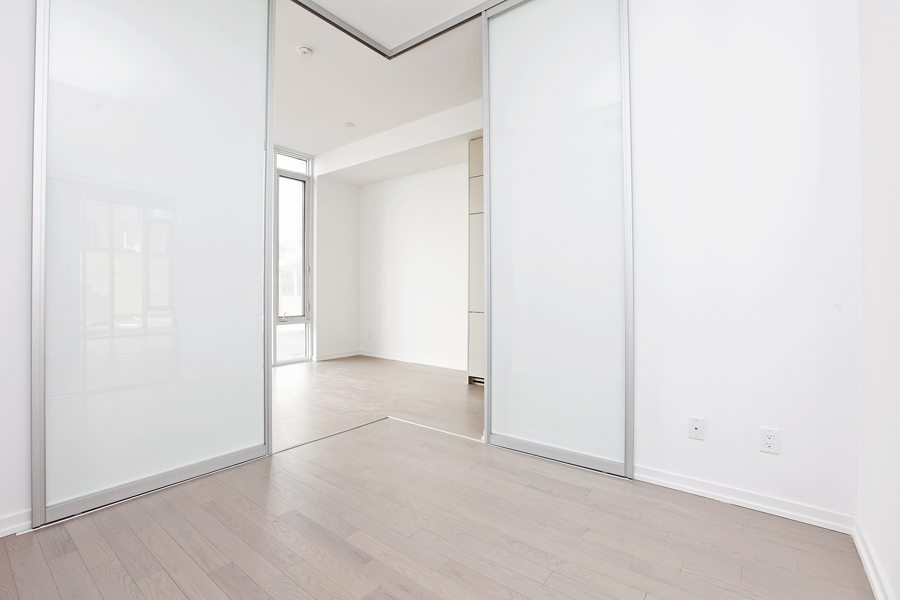 101 Peter Street Toronto Lease Bedroom 3