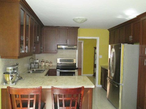 16 Raymore Drive Sold by BREL Kitchen