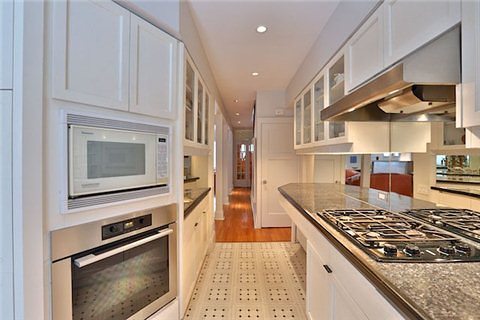 25 Deforest Road Toronto Sold by BREL Kitchen 2