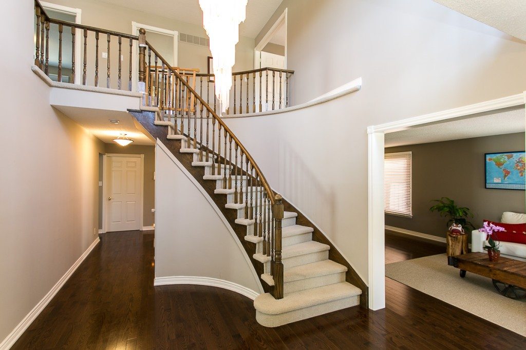 52 Millers Grove for Lease by BREL Foyer