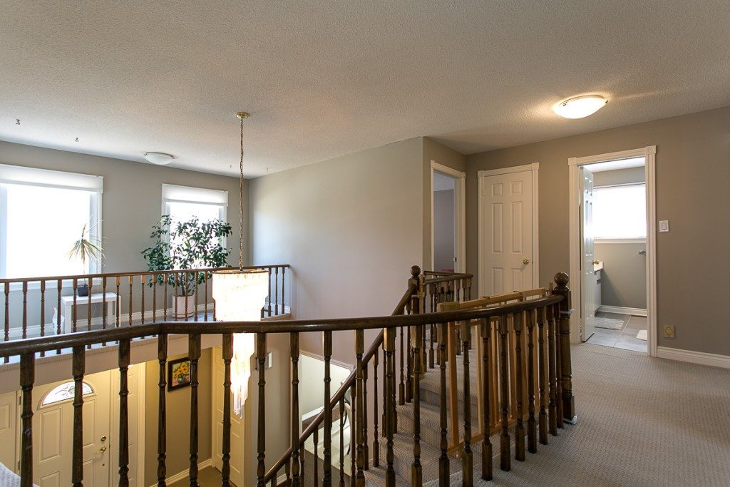 52 Millers Grove for Lease by BREL Hallway