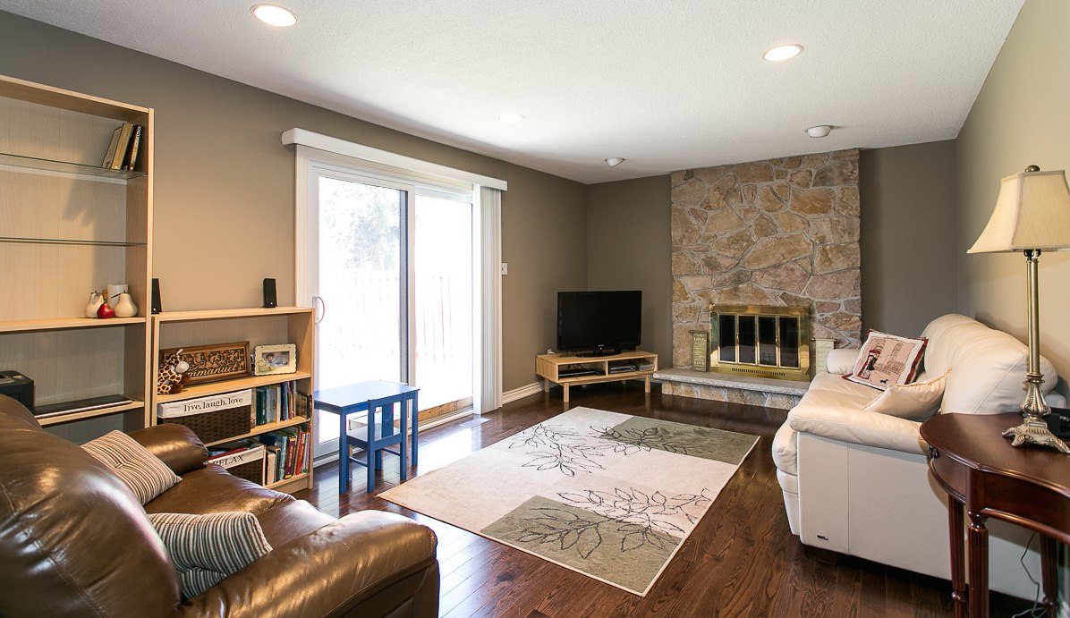 Executive House Lease 52 Millers Grove