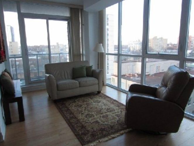 604 St. Clair Toronto Short Term Lease #604 Living Room