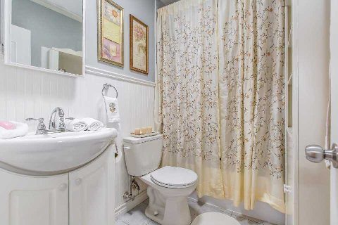 67 Trinnell Sold by BREL Bathroom