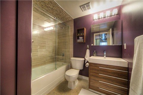 68 Broadview Toronto Sold by BREL Bathroom
