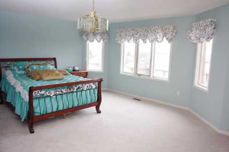 796 Foxcroft Sold by BREL Masterbedroom