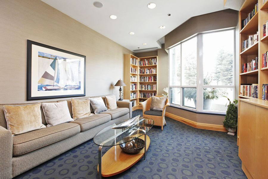 Incredible Waterfront Value 2111 Lake Shore 1511 (31)