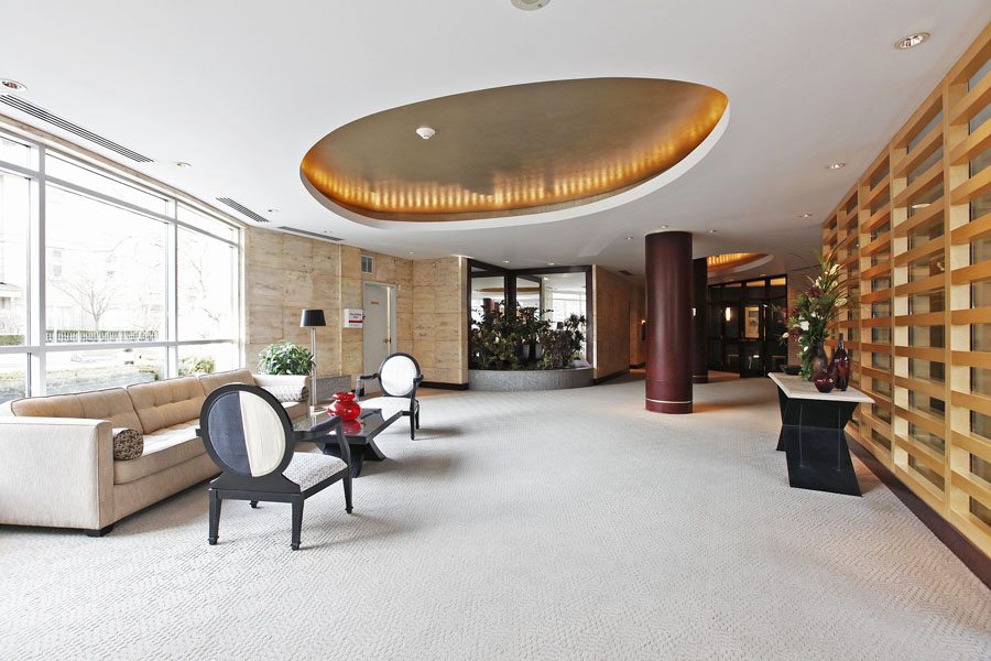 Incredible Waterfront Value 2111 Lake Shore 1511 (38)