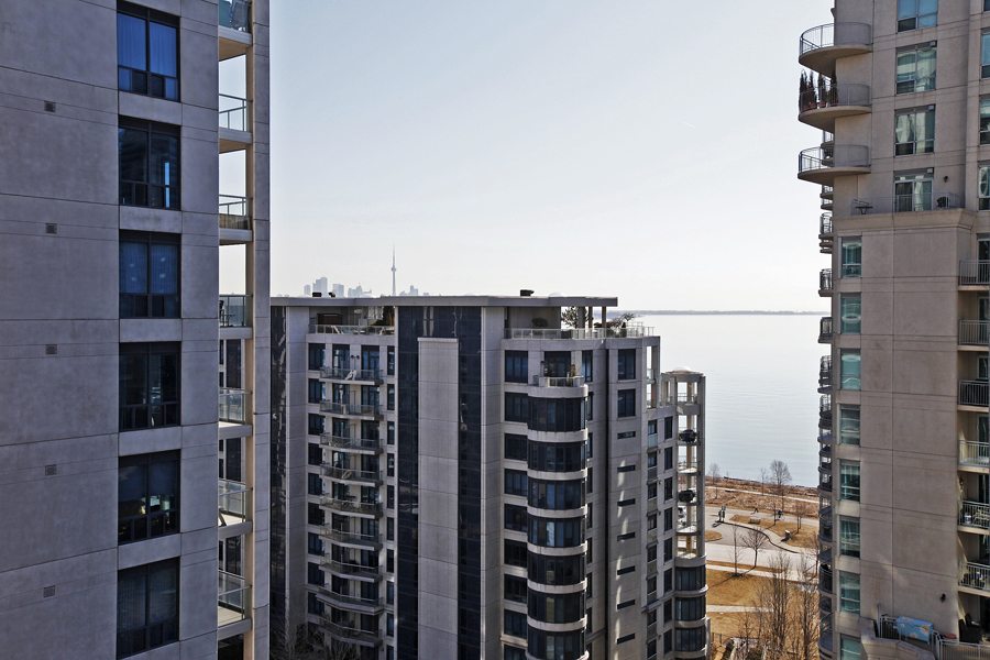 Incredible Waterfront Value 2111 Lake Shore 1511 (47)
