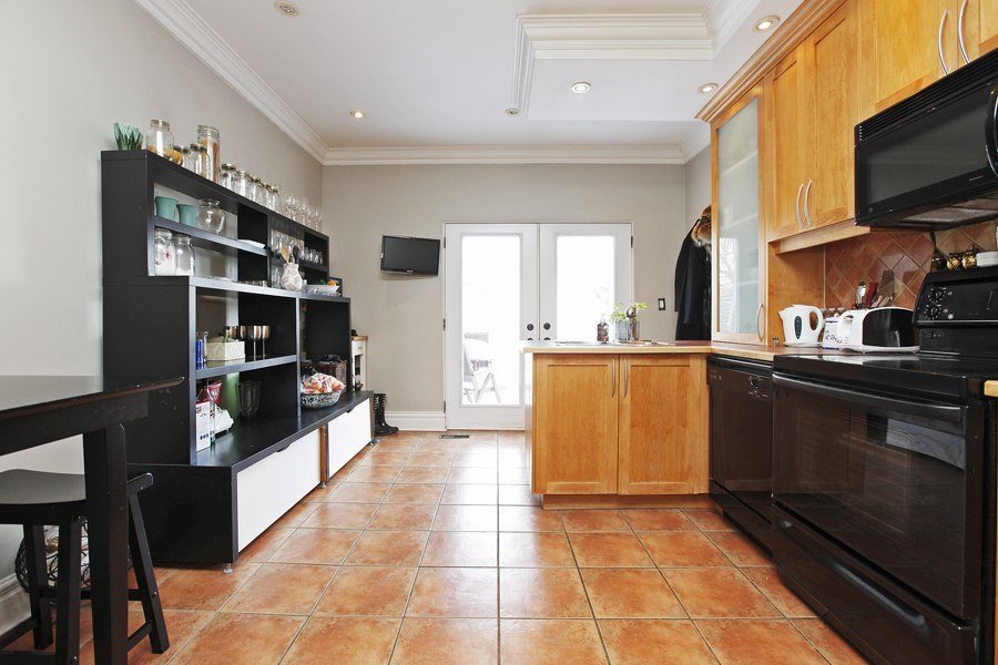 Kitchen 2