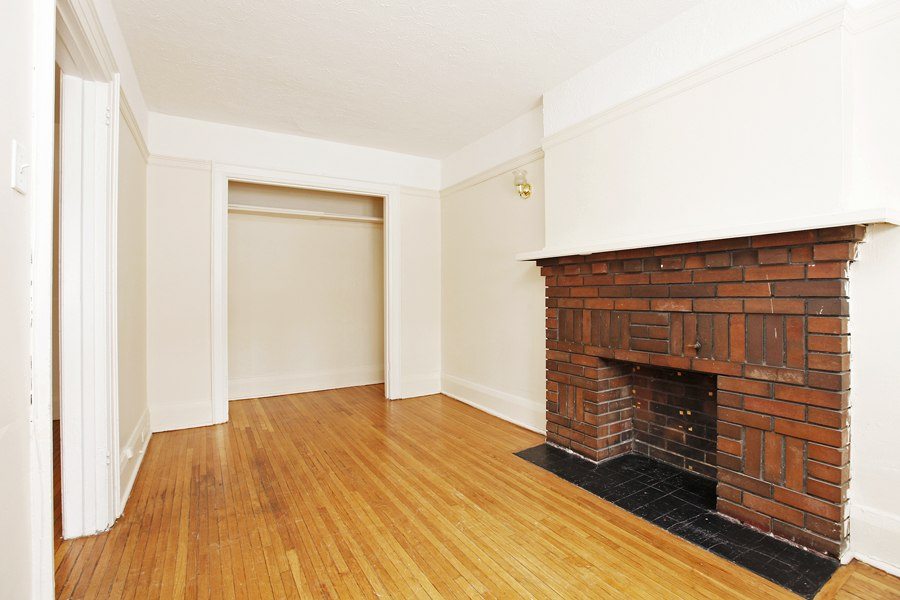 189 Vaughan Road Living Room 2