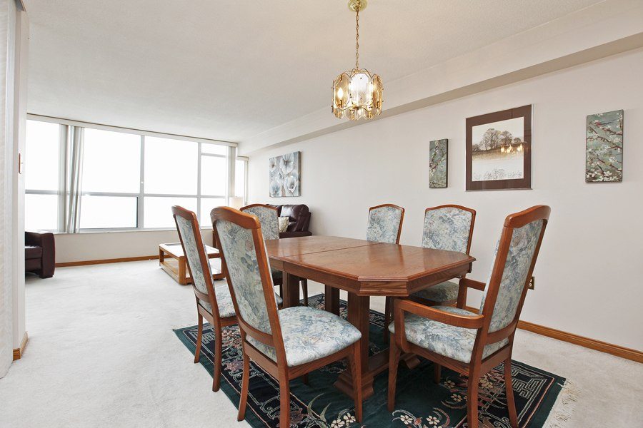 2365 Kennedy Road Condo for Sale Dining rooom
