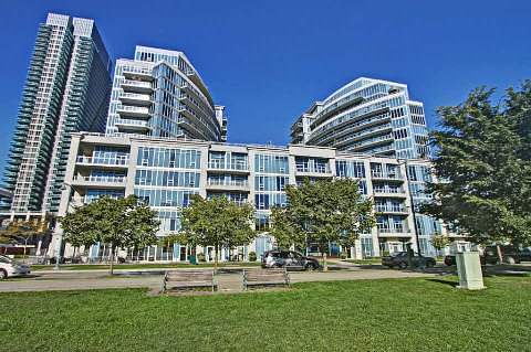 58 Marine Parade Dr 914 - Waterfront condo (1)