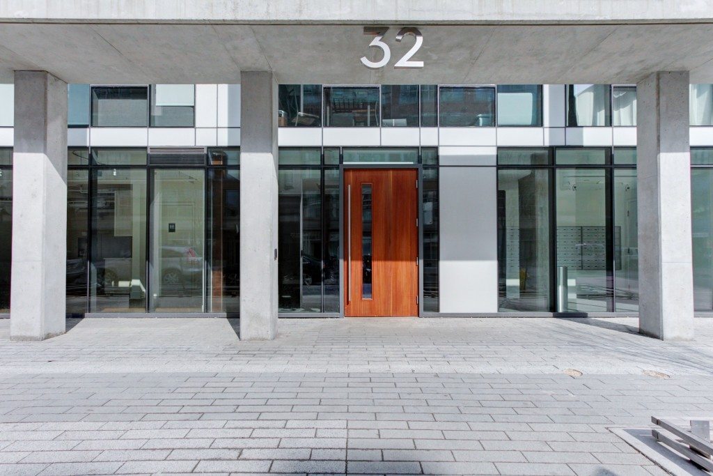 Bachelor for lease toronto